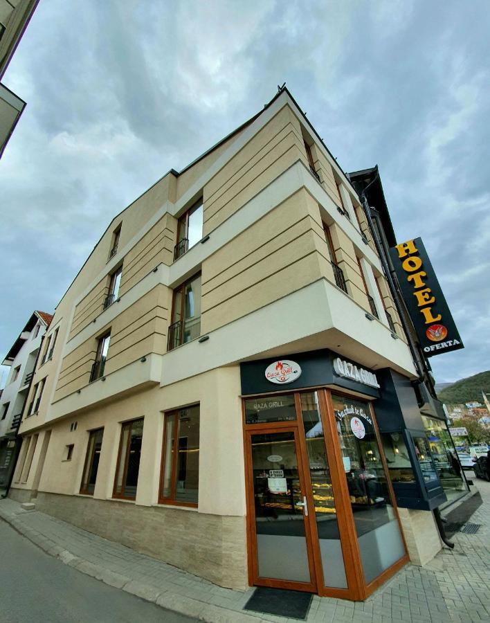 Hotel Oferta Призрен Экстерьер фото