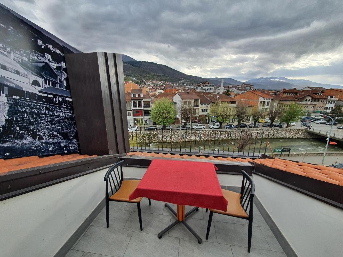 Hotel Oferta Призрен Экстерьер фото