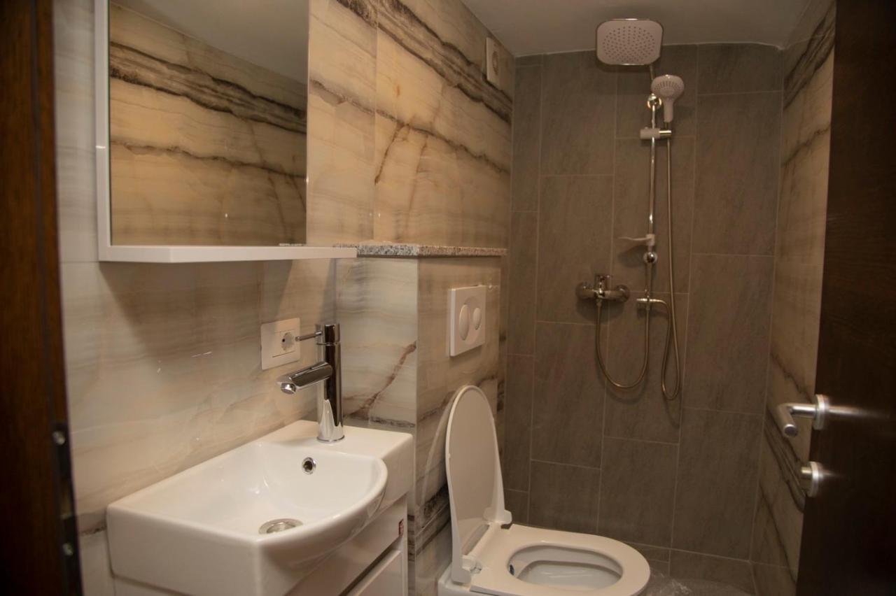 Hotel Oferta Призрен Экстерьер фото